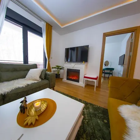 Nemanja In Pekovic Apartment *